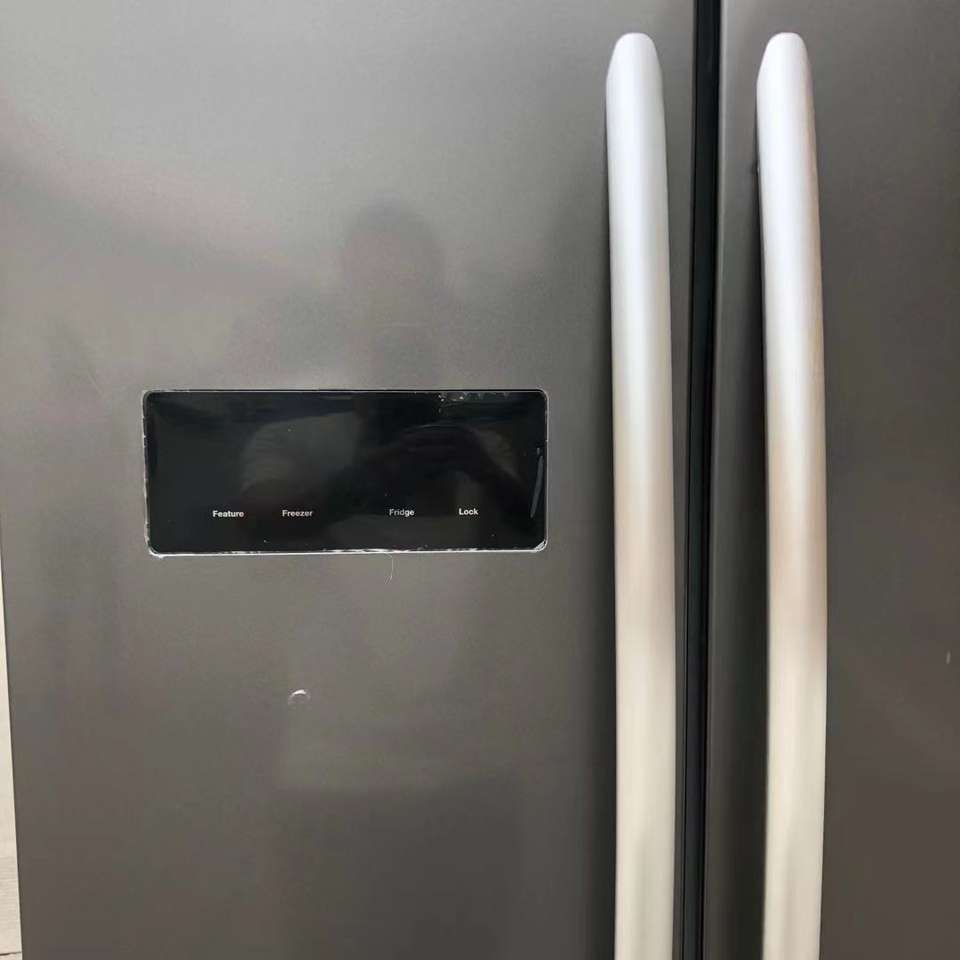Premium Side-by-Side Fridge™