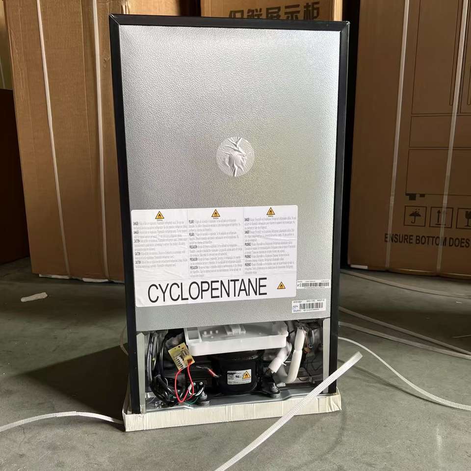 Stylish Double Door Mini Bar Fridge™